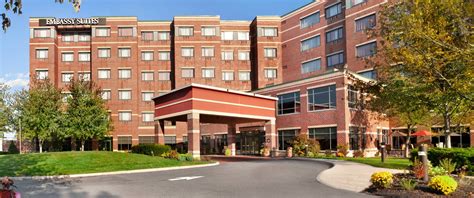 EMBASSY SUITES BY HILTON PORTLAND MAINE .